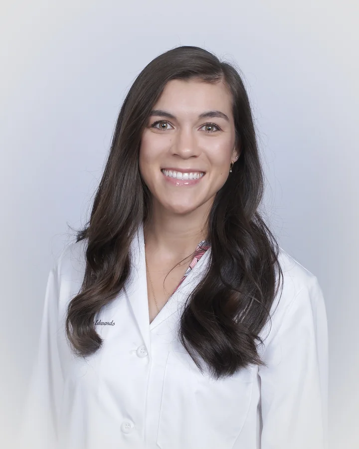 Dr Edwards Henderson Pediatric Dentist Headshot